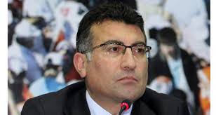 İstanbul doğumlu olan cem yılmaz aslen sivaslı. Abdullah Guler Kimdir Yeni Akit