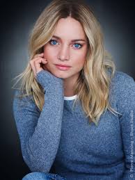 L'excellente comédienne Laurence Leboeuf (fille de Marcel Leboeuf et Diane  Lavallée)..🌠