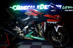 It consists of 155.1 cc engine. Yamaha R15 V3 Custom Decals Wrap Stickers Vr46 Shark Edition Kit Cr Decals Designs