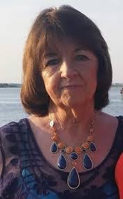 Nicole Wroblewski's Instagram, Twitter & Facebook