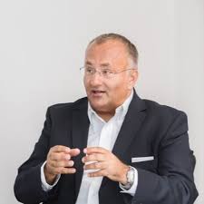 Marco Patterson (@stoln)