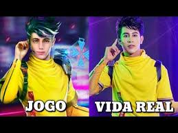 Los votos que se utilizan para hacer la clasificación de este top, son las votaciones realizadas por los usuarios en la aplicación que hay al final de los posts donde se puede votar dando pulgar arriba o pulgar abajo. Chegarmestrenofreefire Youtube Free Fire Characters In Real Life Free Fire Characters Free Fire Skins