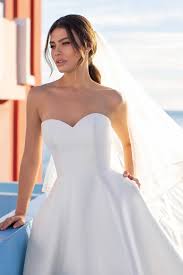 Maybe you would like to learn more about one of these? Brautkleid Schulterfrei Anna Moda Kennt Die Wichtigsten Vorteile