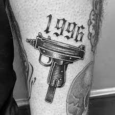 Tattoos Panosundaki Pin