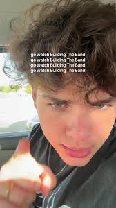 Thomas Building The Band