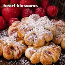 Pin By Pat Hall On Recipies Puff Pastry Recipes Yummy Food Food