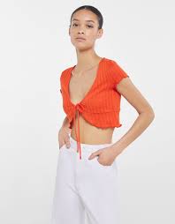 To give you the best experience on asos, and to make sure the asos ads you see on other sites are relevant. Knit V Neck Top T Shirts And Tops Woman Bershka