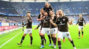 Aktuelle news, interviews, ergebnisse und spielberichte zum hamburger kiezklub. St Pauli Gewinnt Das Derby Beim Hsv Ndr De Sport Fussball