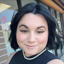 CLOSED! 🎁✨ Day 11 is here and it's bringing festive fun, fabulous food,  and a little pampering too! ❄️💇‍♀️ This prize bundle has everything you  need for a perfect winter day: ⛸️