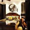 It's easy to paint horizontal stripes, and as a plus, they make a small room look larger. 1