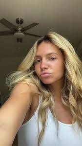 Sadie Ford's Instagram, Twitter & Facebook