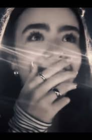 Clara Stack Has A Twin Sister Named Maggie