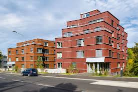 Unsere wohnungen befinden sich in rosenheim, wasserburg a. Landschaft Und Stadt Im Zwiegesprach Espazium
