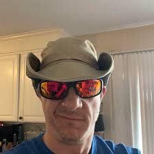 Can someone tell me if the Italian restaurant is still open?