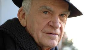 Milan kundera)‏، روائي فرنسي من أصول تشيكية و هو من أشهر الروائيين اليساريين، حصل على جائزة الإندبندنت لأدب الخيال الأجنبي في العام 1991. Ù†Ø¨Ø°Ø© Ø¹Ù† Ø§Ù„ÙƒØ§ØªØ¨ Ù…ÙŠÙ„Ø§Ù† ÙƒÙˆÙ†Ø¯ÙŠØ±Ø§ Ù…Ù‚Ø§Ù„Ø§Øª