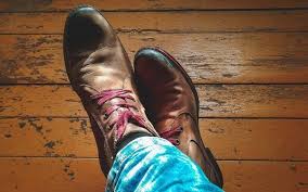 How to Get Creases and Wrinkles Out of Leather Shoes: Step by Step Gui – LIBERTYZENO