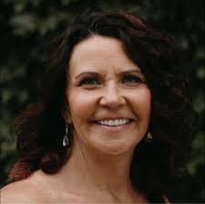 Out of the office for a week 🥰 this vacation is much needed for my husband  and I, we are in the beautiful PV Mexico for a friends wedding. I will get