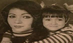 بدأت مشوارها الفني من خلال مسلسل هو وهي مع أحمد زكي وسعاد حسني، ومن ثم استمرت وشاركت في العديد من الأعمال مثل المال والبنون و رأفت الهجان و بوابة الحلواني وغيرها. Ù…Ù† Ù‡ÙŠ Ù‡Ø°Ù‡ Ø§Ù„Ø·ÙÙ„Ø© Ø§Ù„ØªÙŠ Ø£ØµØ¨Ø­Øª Ù…Ù…Ø«Ù„Ø© Ù…ØµØ±ÙŠØ© Ø´Ù‡ÙŠØ±Ø©