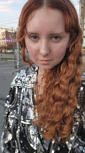 Miranda Wallace (@Meandaaaa)