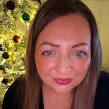 Is there anywhere near the resort to get a tattoo?