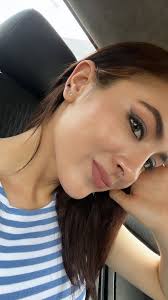 Respondió a tu comentario: Te escribo al privado mejor ? 🫵🏻