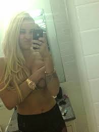 Amanda bynes' topless photo quickly got taken down... | MARCA English