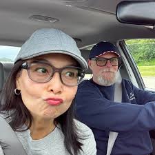 Alex Ovechkin is now only 50 goals away from tying Wayne Gretzky for the  MOST goals in NHL history! 🤩