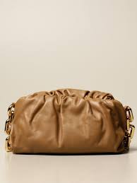 When you learn how to clean canvas bags, it is important to remember to wash the bag manually if the bag has leather trimmings, insertions, or appliques. Bottega Veneta The Chain Pouch Bag In Nappa Leather Crossbody Bags Bottega Veneta Women Camel Crossbody Bags Bottega Veneta 620230 Vcp40 Giglio Uk