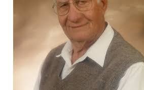 Desiree Tackett's Instagram, Twitter & Facebook