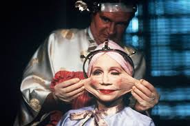 The star of romantic comedies of the 90's meg ryan has repeatedly been included in the list of the sexiest actresses in hollywood. Not Quite Brazil Meg Ryan Plastic Surgery And My Mother S Augmentation Salon Com