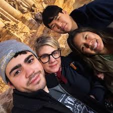 Bros will be bros… Thanks to everyone who helped put this together! CREW:  Writer, Director: Leo Steingart Cinematographer: @reallyjoshli Editor:  Avery Trinh-Tran CAST: Tyler: @nick_benak Josh: Leo Steingart Jenna:  @anna.lowry Brooke: @sophiagranello_