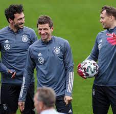 Fußball news international bietet euch die aktuellsten news, die spektakulärsten clips, die spannendsten fakten. Pkhrvgdzwjkzvm