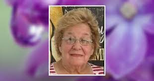 Ellen Cormier's Instagram, Twitter & Facebook