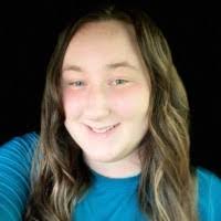 Larissa Howard's Instagram, Twitter & Facebook