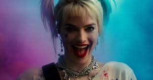 Segundo a forbes, margot robbie não vai reprisar sua arlequina no longa de james gunn. Arlequina Aparece Em Fotos Dos Bastidores De Esquadrao Suicida 2