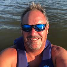 Some people think that I hate Trump. I don't. I simply don't think  America's president should be a person who fuels grievances to divide us  and doesn't have a hopeful vision for