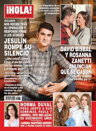 Jugá con las superposiciones, arma tu estilo en capas. Revista Hola Edicion De Miercoles 17 De Enero De 2018
