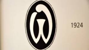 Using search and advanced filtering on pngkey is the best way to find more png images related to werder bremen old logo, world football, sports. 1899 1947 Sv Werder Bremen