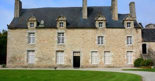 Manoir De Kernault Commune De Mellac Pays De Quimperle Bretagne Finistere France En 2020 Le Manoir Bretagne Et Finistere
