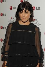 Отец — эллиот бейтнер, мать — молли энн бейтнер. Selma Blair Wikipedia