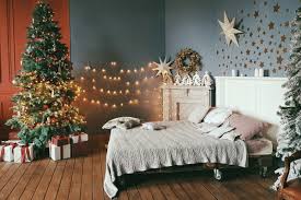 600 x 600 jpg pixel. Schlafzimmer Idee Weihnachtsdeko Mit Weihnachtsbaum Sternen
