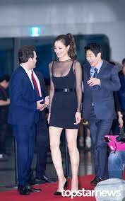 Claudia kim is a south korean actress who's gained a lot of fame after playing roles in international movies, and she is a professional actress in every work she. Kim Soo Hyun Claudia Kim Wanita Cantik Wanita Kim