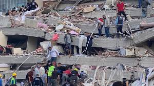 Das stärkste erdbeben im jahr 1999 ereignete sich auf taiwan, wo zwei große kontinentalplatten der erdkruste. Tote Und Verletzte Erdbeben Erschuttert Izmir Und Samos Zdfheute