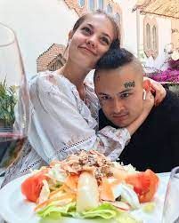 Jun 08, 2021 · мальчики в платьях и странная свадьба. Svadby Ne Budet Morgenshtern My S Dilaroj Ne Zhivem Vmeste Starhit Ru