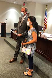This year's reader poll results also highlighted several other figures and groups who stood out during an unprecedented and grueling year. Greene County Legislature Presents 2020 Employee Of The Year And Chairman S Award Greene Government