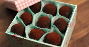 Truffes A L Alcool Zeste Recipe Recipes Desserts Food