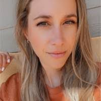 Megan Toth's Instagram, Twitter & Facebook