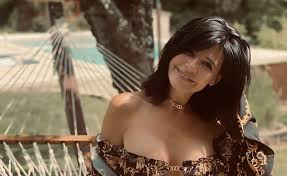 Nathalie Andreani does porn and earns 100K per month