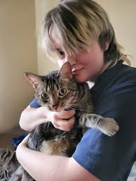 Hello, I'm new in this group (from Finland), and would like to introduce to  you all my sister's cat Esmeralda. She was found in a field as a kitten (10  years ago),