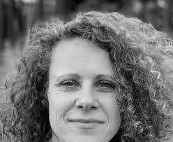 Laura Coppens's Instagram, Twitter & Facebook